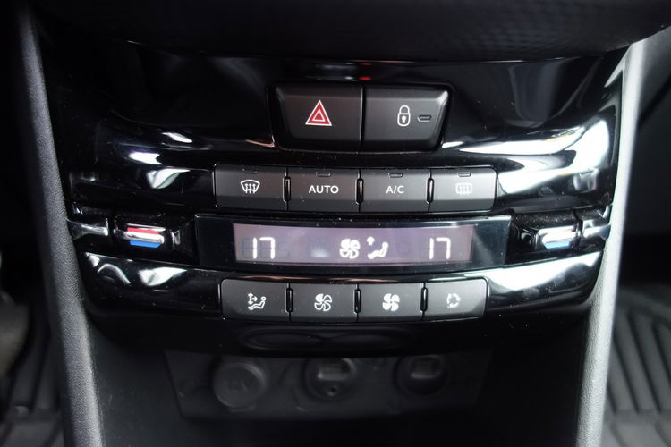 Peugeot 2008 1.6 VTi 120KM Navi Klimatronic Książka Serwisowa Hak Biała PERŁA zdjęcie 20