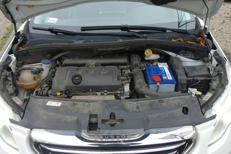Peugeot 2008 1.6 VTi 120KM Navi Klimatronic Książka Serwisowa Hak Biała PERŁA zdjęcie 28