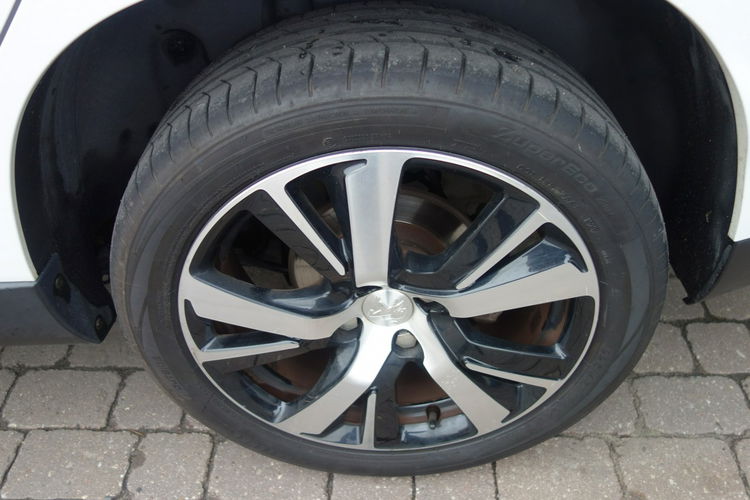 Peugeot 2008 1.6 VTi 120KM Navi Klimatronic Książka Serwisowa Hak Biała PERŁA zdjęcie 32