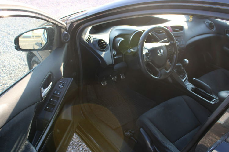 Honda Civic Salon Polska Kamera 1.8 140HP zdjęcie 10