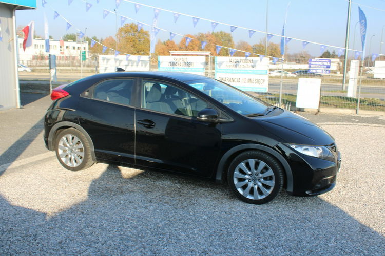 Honda Civic Salon Polska Kamera 1.8 140HP zdjęcie 4