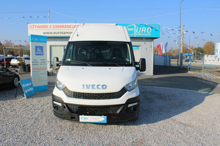 Iveco Daily 35S15 2.3 145HP F-Vat L2H2 zdjęcie 2