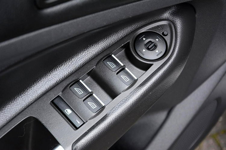 Kuga Duża Navi Parktronic Relingi Keyless go ASO FORD z Niemiec zdjęcie 25