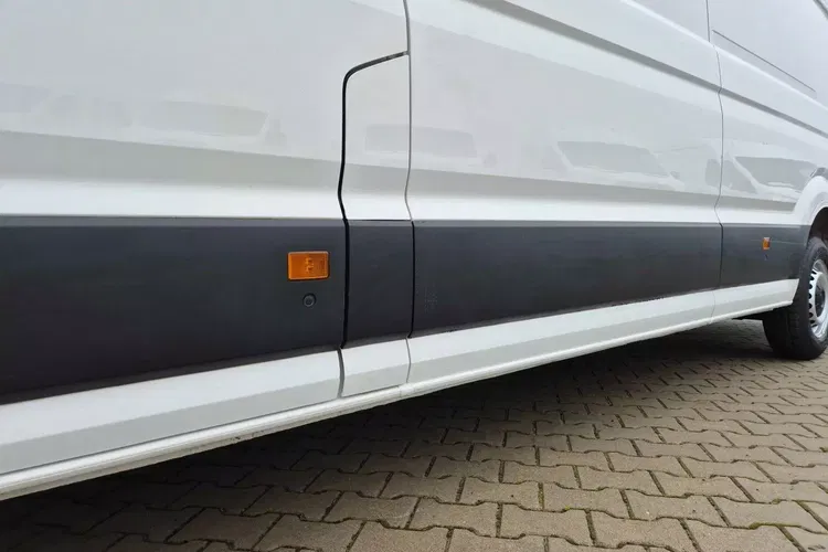 Volkswagen Crafter L4H3 MAXI 94999zł NETTO 2.0TDi/140KM zdjęcie 11