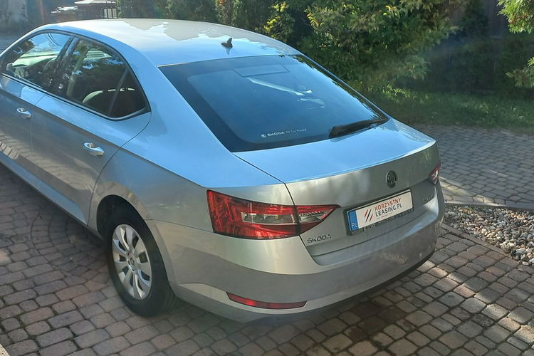Skoda Superb Salon PL F.VAT 23% Netto 2.0 TDI 150KM 49.5 netto zdjęcie 38