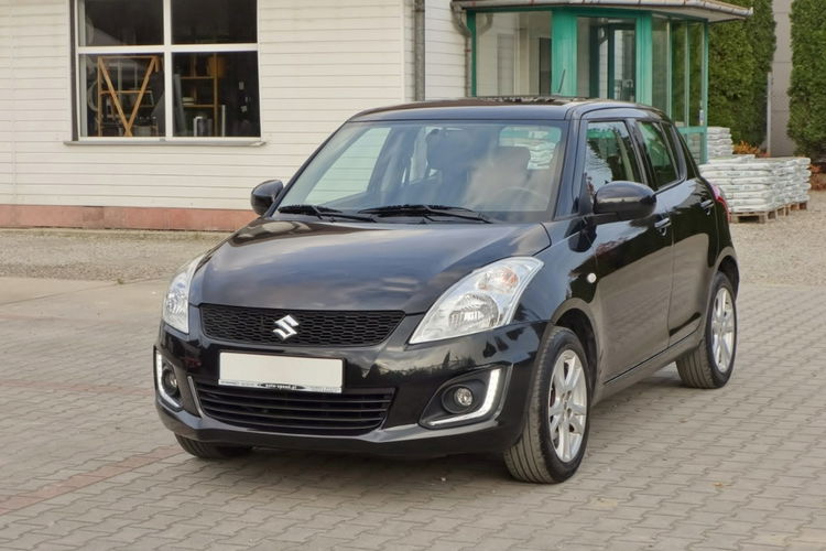 Suzuki Swift Alu Klima 4 x 4 zdjęcie 2