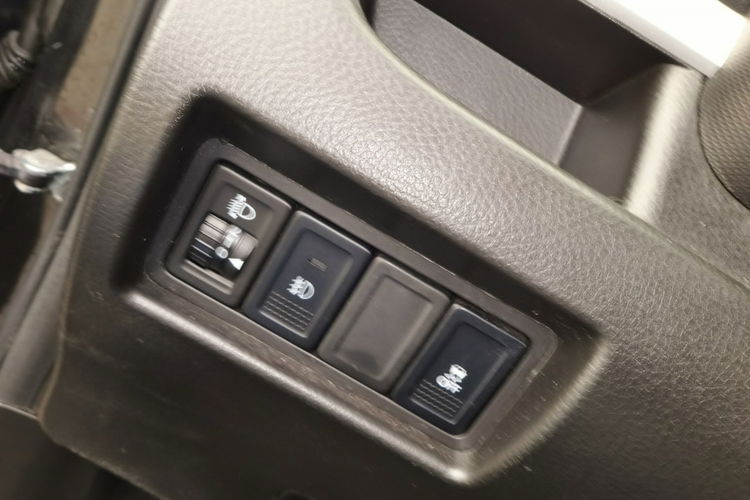 Suzuki Swift Alu Klima 4 x 4 zdjęcie 20