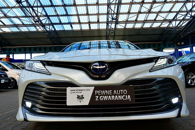 Toyota Camry EXECUTIVE Biała Perła GWARANCJ Skóra Led+ACC+Navi 1wł Kraj Bezwyp F23% 4x2 zdjęcie 56