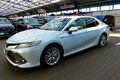 samochód osobowy Toyota zdjęcie 60