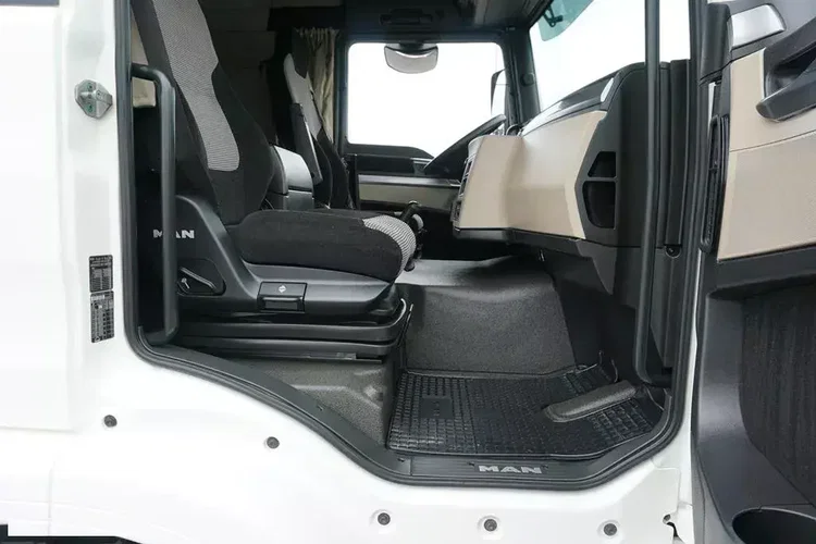 MAN TGM / 15.290 / EURO 6 / IZOTERMA + WINDA / 16 PALET zdjęcie 22