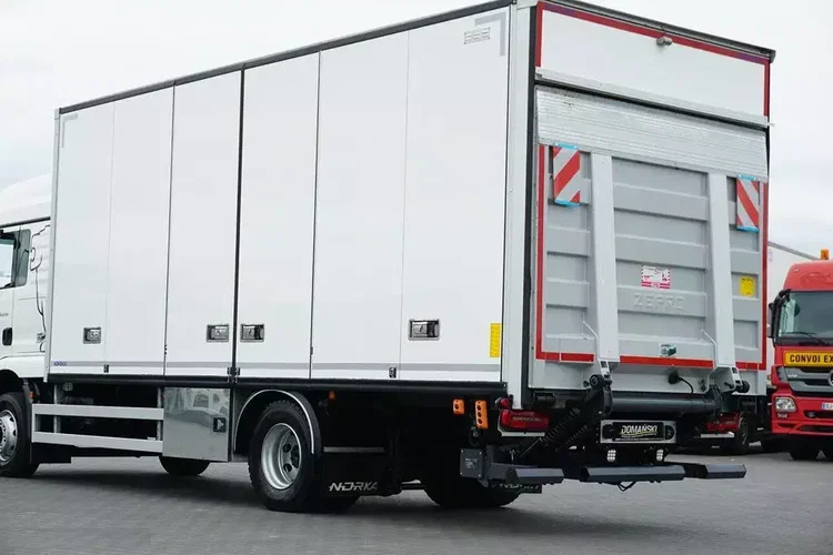 MAN TGM / 15.290 / EURO 6 / IZOTERMA + WINDA / 16 PALET zdjęcie 29