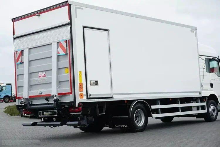 MAN TGM / 15.290 / EURO 6 / IZOTERMA + WINDA / 16 PALET zdjęcie 39