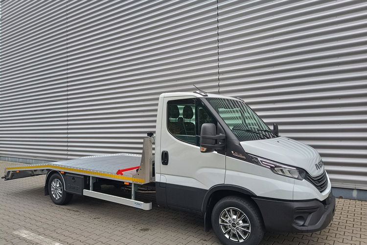 Iveco Daily 35S18HA8 zdjęcie 3