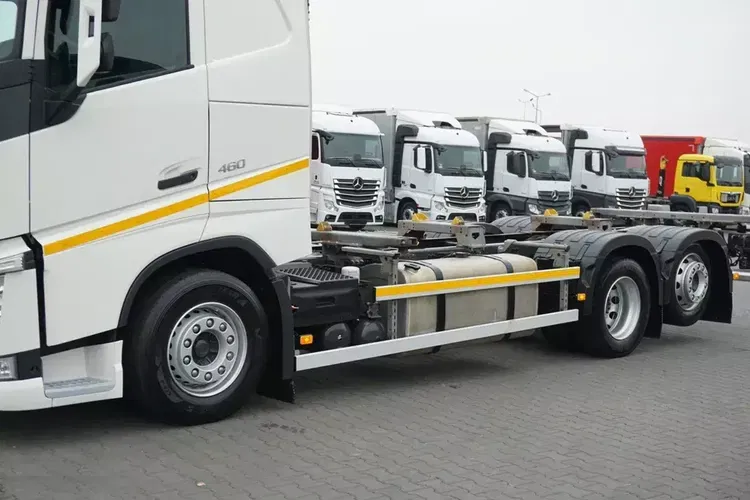 Volvo / FH / 460 ACC / EURO 6 / BDF / 7.15 , 7.45 M / MAŁY PRZEBIEG zdjęcie 3