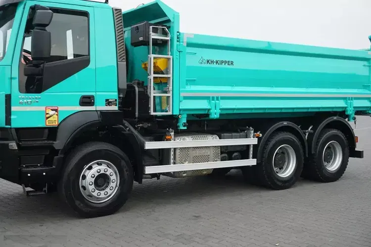 Iveco TRAKKER / 410 / E 6 / WYWROTKA / 6 X 4 / HYDROBURTA zdjęcie 37