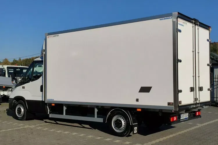 Iveco Daily 35S16 V zdjęcie 16