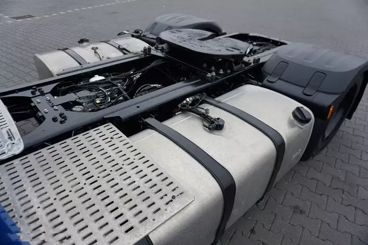 DAF / XG + / 530 / ACC / E 6 / RETARDER / MEGA / LOW DECK / PEŁNA OPCJA zdjęcie 25