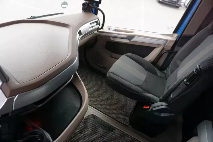 DAF / XG + / 530 / ACC / E 6 / RETARDER / MEGA / LOW DECK / PEŁNA OPCJA zdjęcie 26