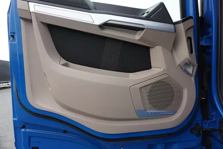 DAF / XG + / 530 / ACC / E 6 / RETARDER / MEGA / LOW DECK / PEŁNA OPCJA zdjęcie 31