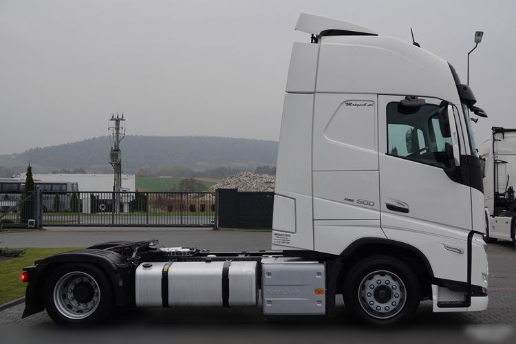 Volvo FH 500 / XXL / I-SAVE /LOWDECK / MEGA / REGULOWANE SIODŁO / KLIMA POSTOJOWA / PO ZŁOTYM KONTRAKCIE SERWISOWYM zdjęcie 10