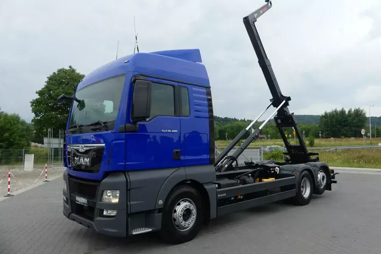 MAN TGX 26.400 / 6x2 / HAKOWIEC / HIAB MULTILIFT 18T / EURO 6 / zdjęcie 1