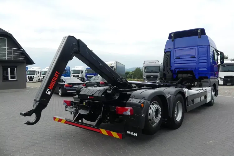 MAN TGX 26.400 / 6x2 / HAKOWIEC / HIAB MULTILIFT 18T / EURO 6 / zdjęcie 4