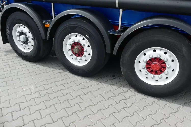 Feldbinder EUT 54.3 / CYSTERNA 54m3 / SILOS DO MATERIAŁÓW SYPKICH / zdjęcie 12