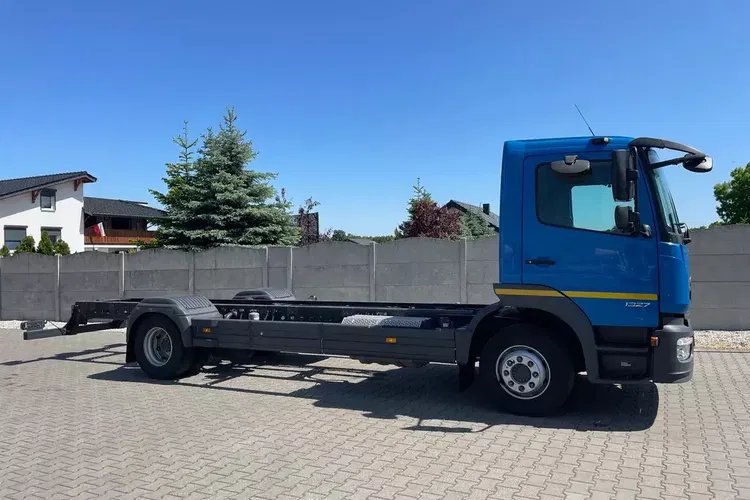 Mercedes ATEGO 1327 zdjęcie 3