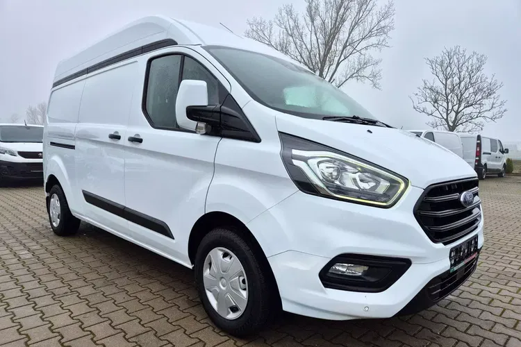 Ford Transit Custom L2H2 79900zł NETTO 2.0TdCi/170KM zdjęcie 3