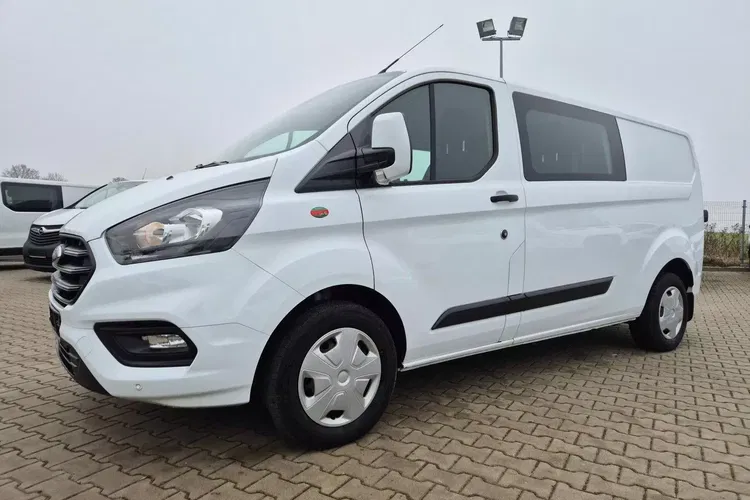 Ford Transit Custom L2H1 74999zł NETTO Brygadówka 5 osób 2.0TdCi/131KM zdjęcie 4