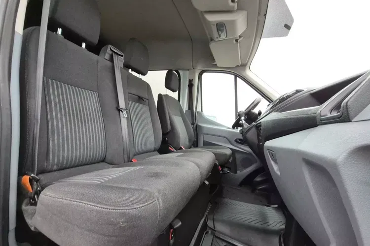 Ford Transit L3H2 Brygadówka 7 osób 79900zł NETTO 2.0TdCi/131KM zdjęcie 30