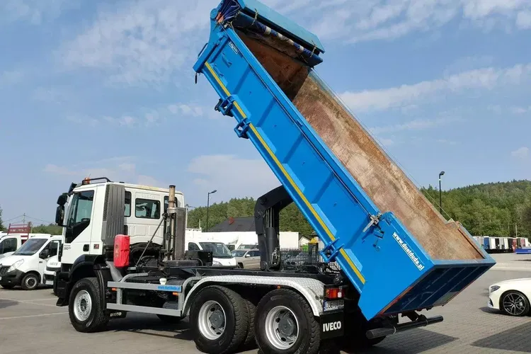 Iveco Trakker 360 EEV Manual 6x4 Wywrot 3-stronny Hydroburta Bok i Tył zdjęcie 15