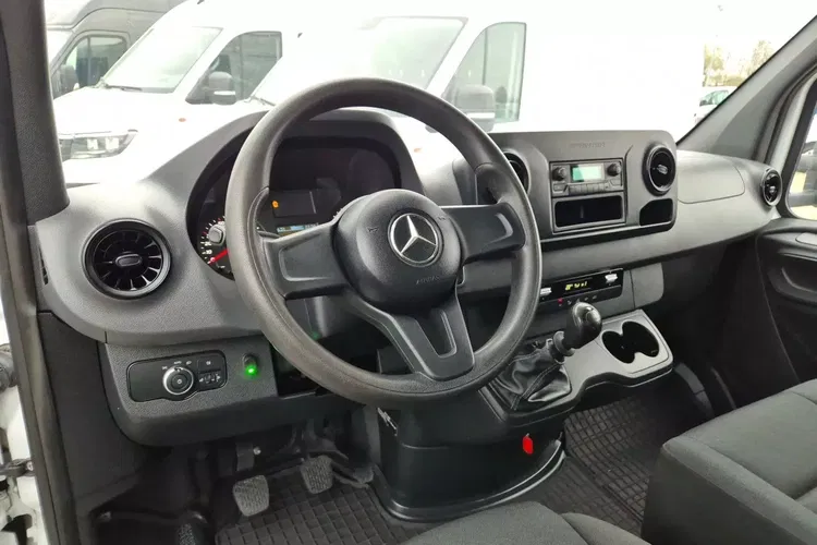 Mercedes Sprinter Izoterma 8 ePAL 104999zł NETTO 2.2CDi/143KM Salon Polska zdjęcie 18