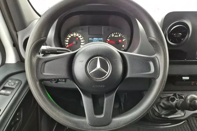 Mercedes Sprinter Izoterma 8 ePAL 104999zł NETTO 2.2CDi/143KM Salon Polska zdjęcie 19