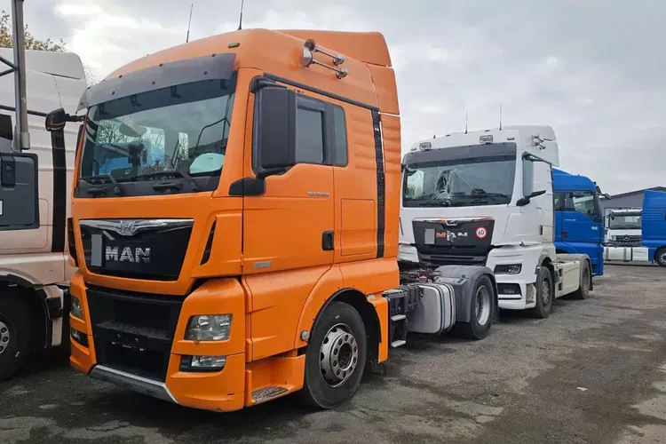 MAN TGX 18.560 zdjęcie 1