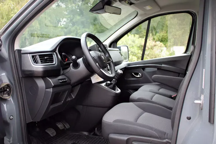 Renault trafic zdjęcie 10