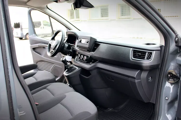 Renault trafic zdjęcie 11