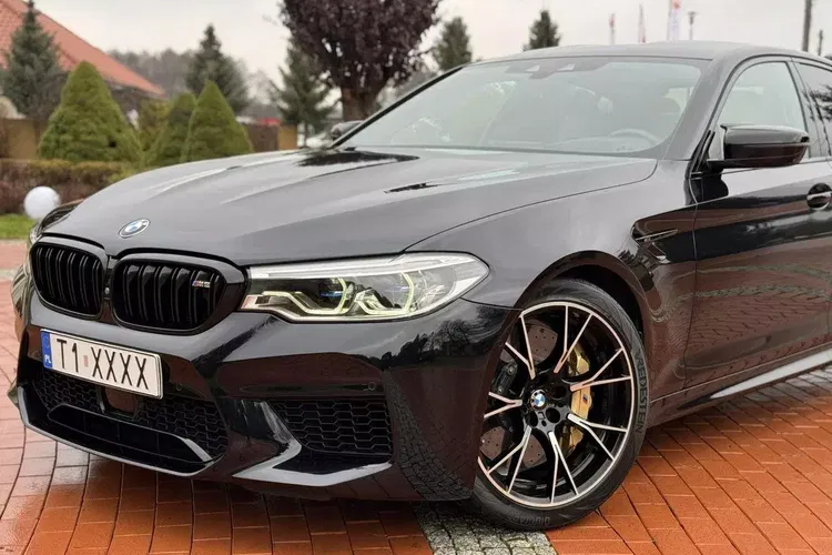 BMW m5 zdjęcie 4