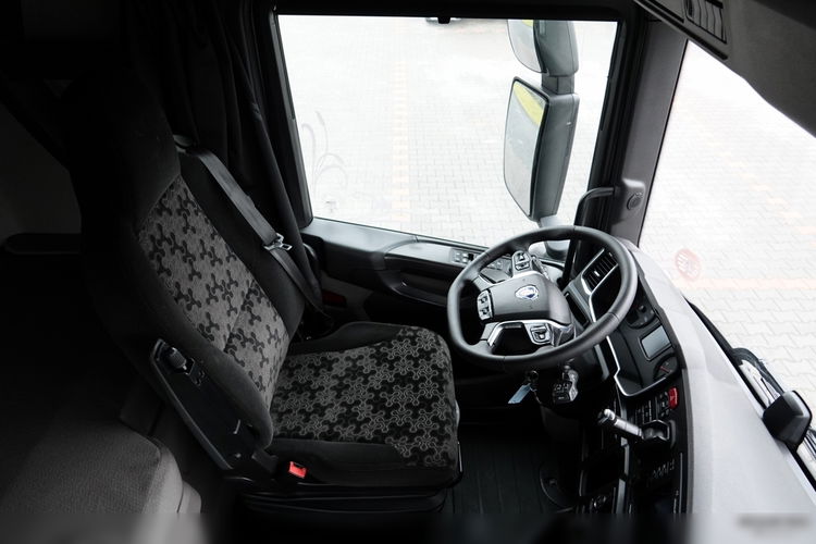 Scania R 450 / RETARDER / NOWY MODEL / OPONY 100% / PO KONTRAKCIE SERWISOWYM / SPROWADZONA zdjęcie 28