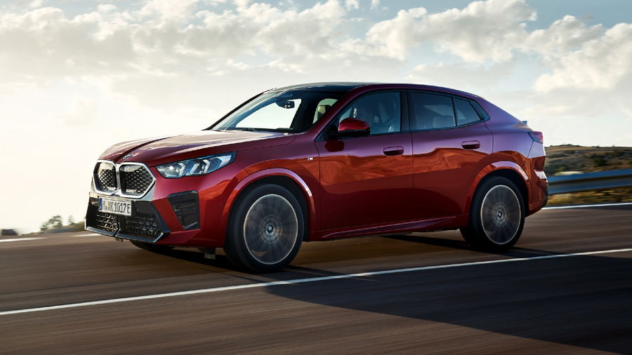 BMW iX2 xDrive30 66.5kWh M Sport zdjęcie 