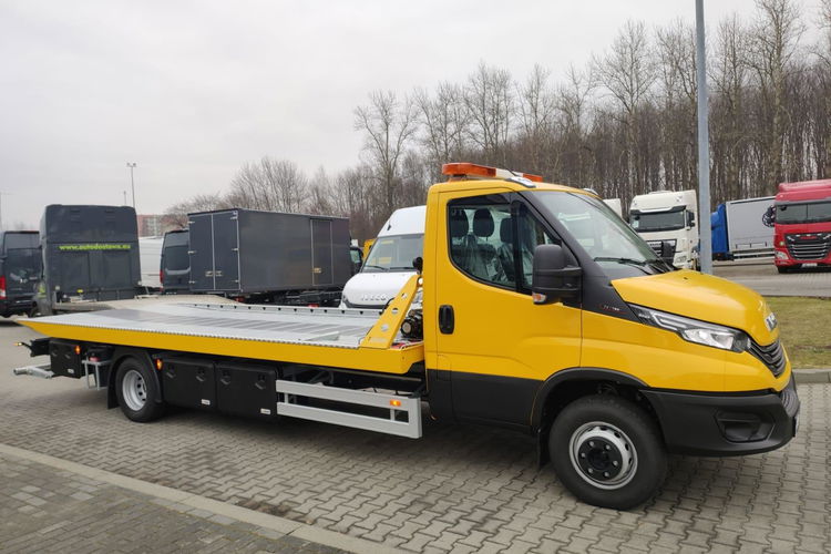 Iveco Daily 70C18H/P zdjęcie 6