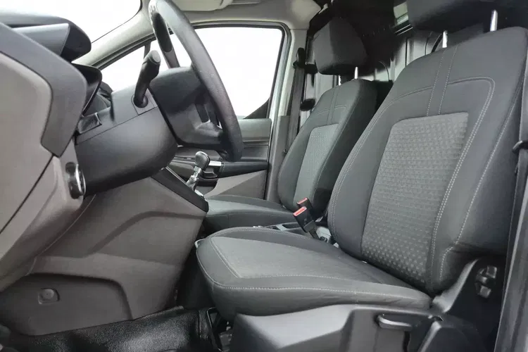 Ford Transit Connect L2H1 39999zł NETTO 1,  5TdCi/120KM zdjęcie 14