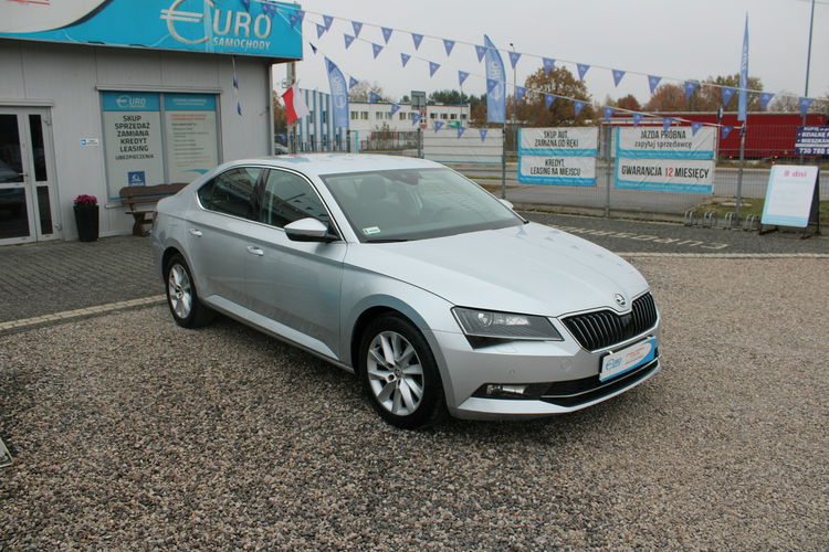 Skoda Superb Ambition F-vat Gwarancja Salo Polska zdjęcie 3