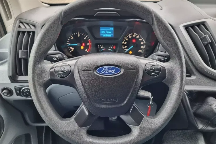 Ford Transit Kontener 8 ePAL 89999zł NETTO 2.0 TdCi/131KM zdjęcie 19