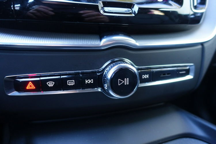 Volvo XC 60 Oferta Prywatna Salon PL Auto na gwarancji do 06.2025 zdjęcie 33