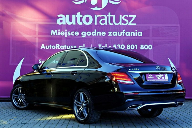 Mercedes E 220 4x4 Salon PL Org. Lakier - Bezwypadkowy Pełny Serwis Prywatny zdjęcie 4