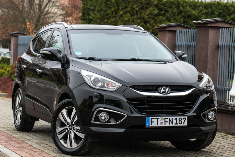 Hyundai ix35 2.0_Benzyna_166KM_110 tyś. km_4x4 zdjęcie 2