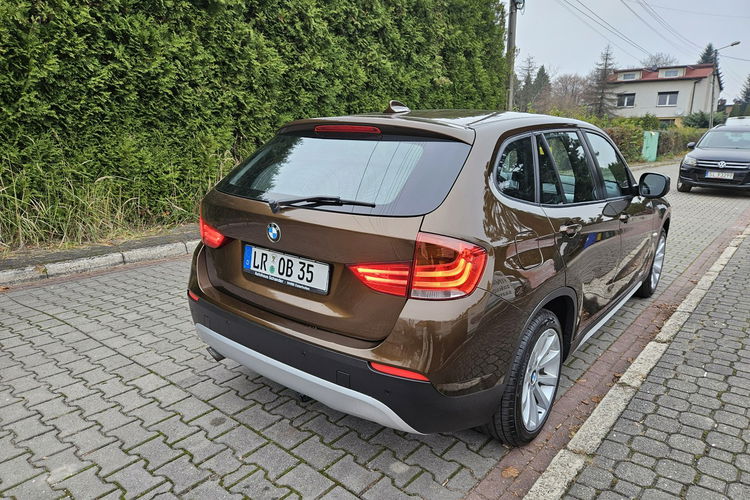 BMW X1 Klimatyzacja / Ksenony / Podgrzewane fotele / Skórzana tapicerka zdjęcie 5