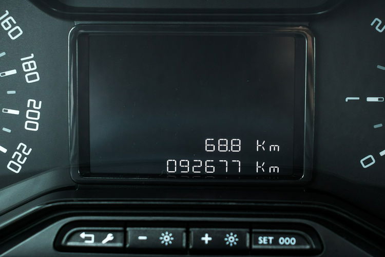 Citroen C3 1.2_benzyna_82 KM_92 tyś km zdjęcie 15