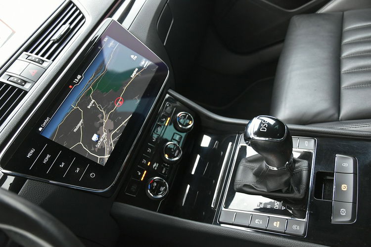 Skoda Superb 2.0TDi 190KM DSG 2018r. SALON L&K BiX LED NAVi Ambiente el klapa zdjęcie 10